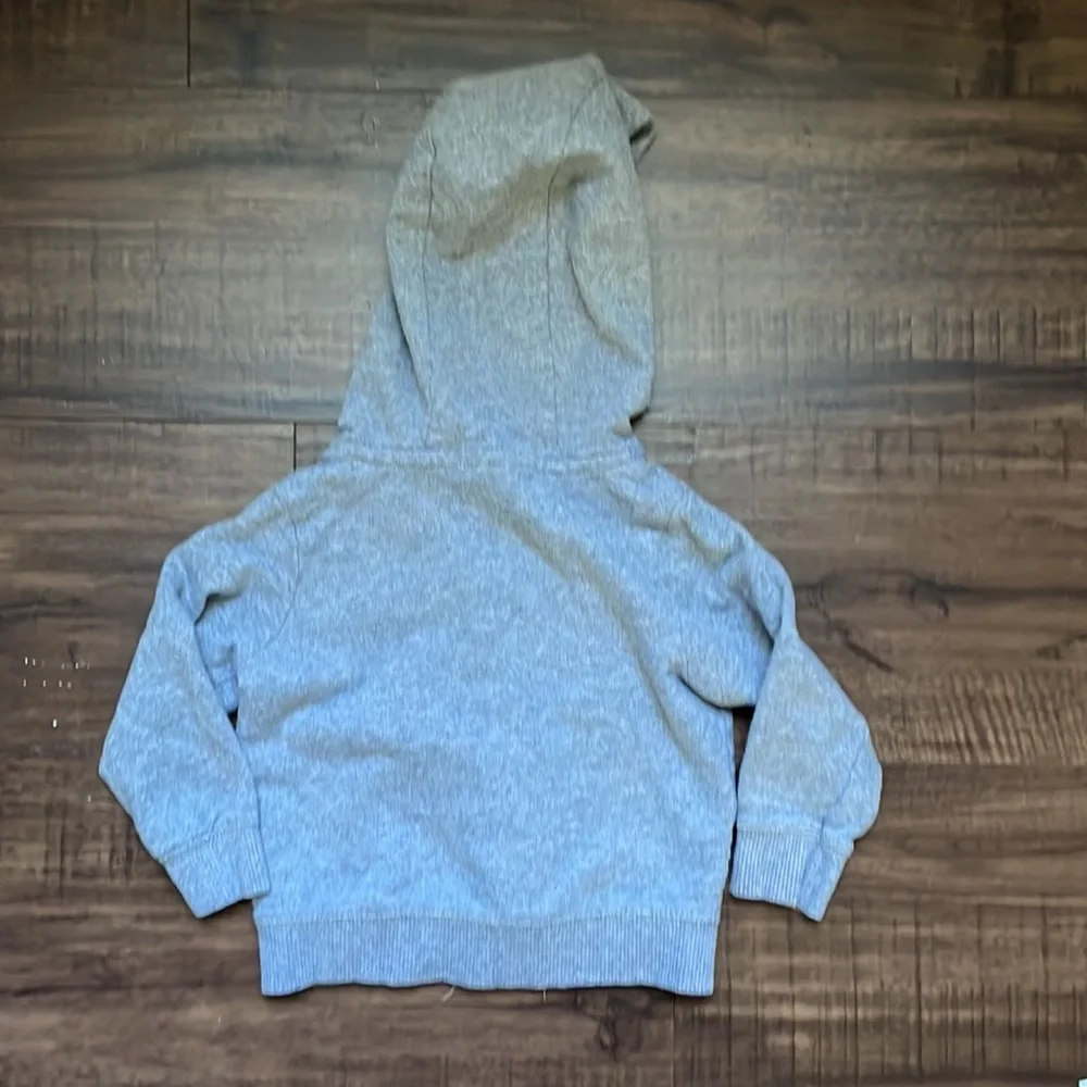 12M grey Carter’s sweatsuit/jogger